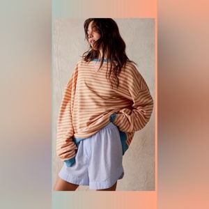 🌟 NWOT 🌟 Free People oversized striped classic crewneck